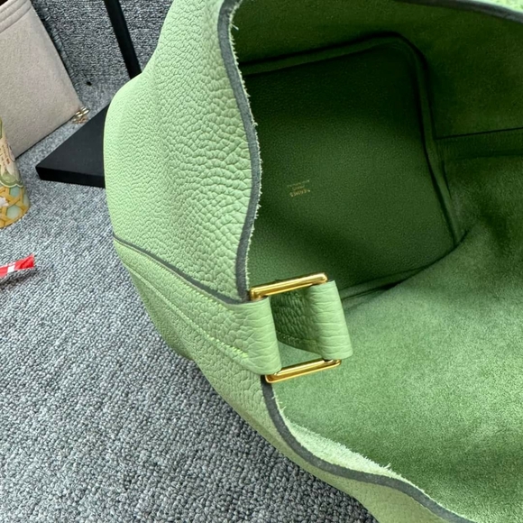 100% Authentic Hermes Picotin Green Leather Tote - Picture 14 of 16